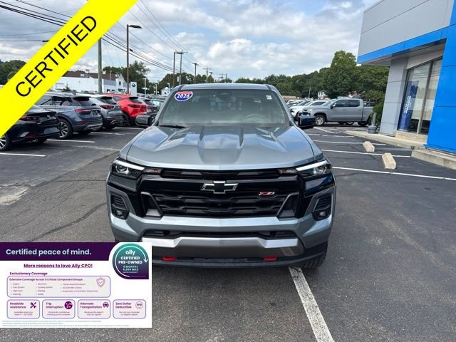 Used 2026 Chevrolet Colorado Z71 w/ Technology Package AWD/4WD image 3