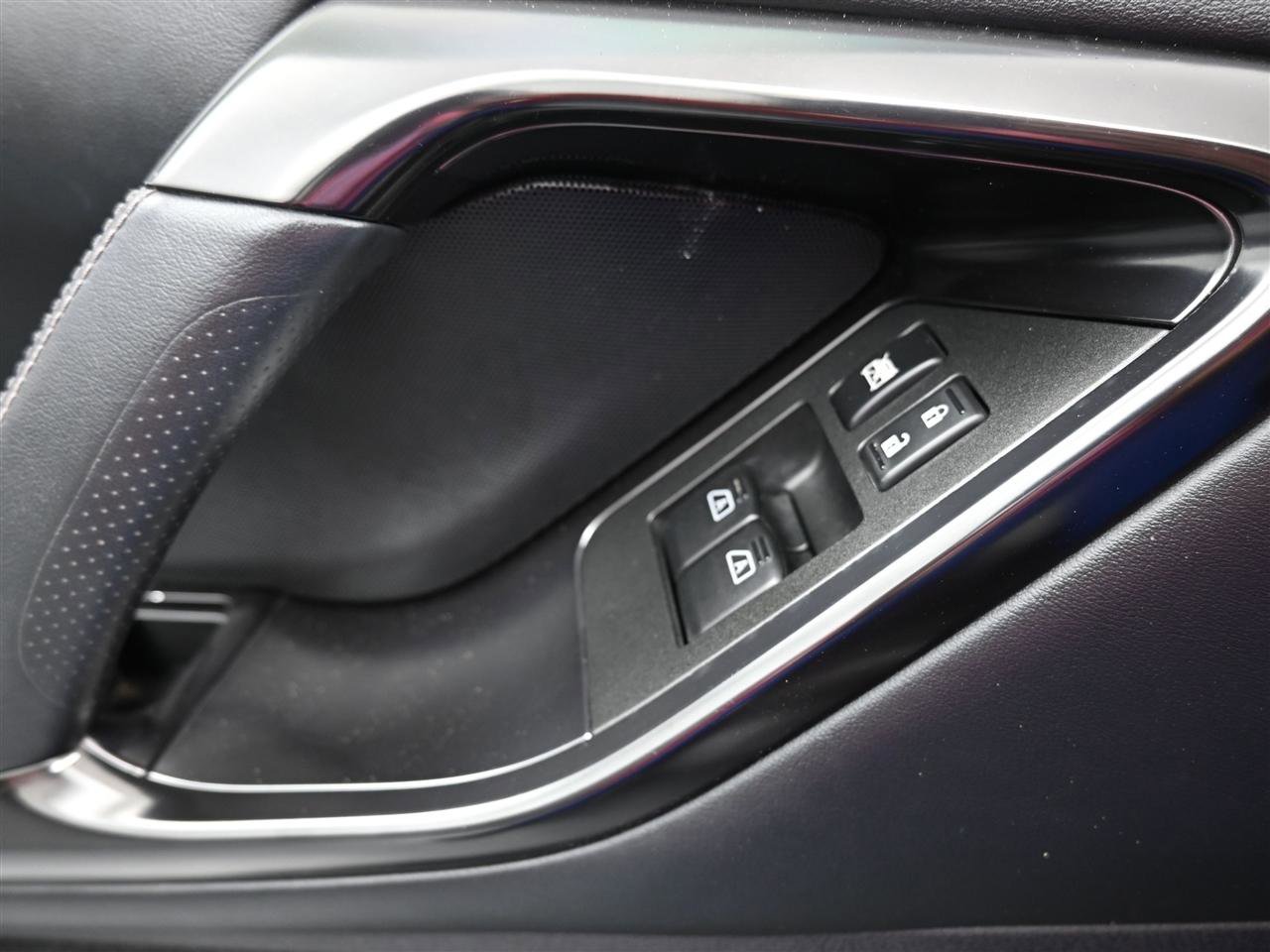 Used 2013 Nissan GT-R Premium AWD/4WD image 15