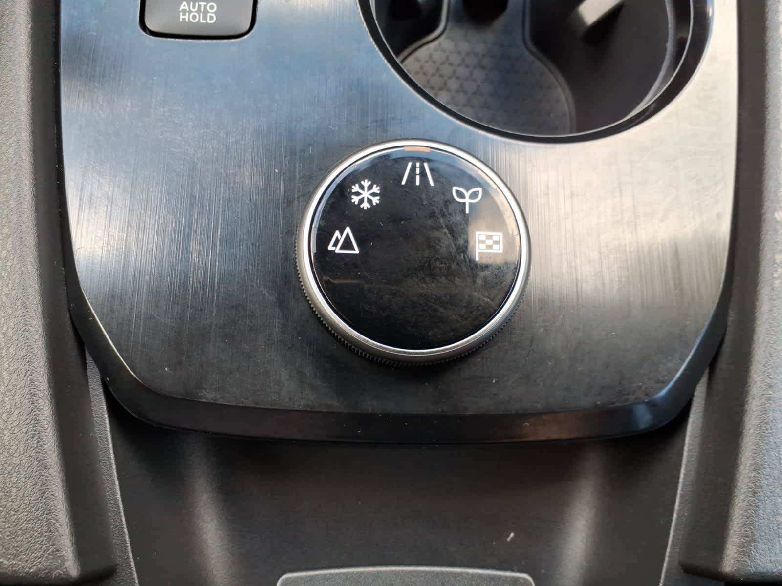 Certified 2023 Nissan Rogue SV w/ SV Premium B Package AWD/4WD image 22