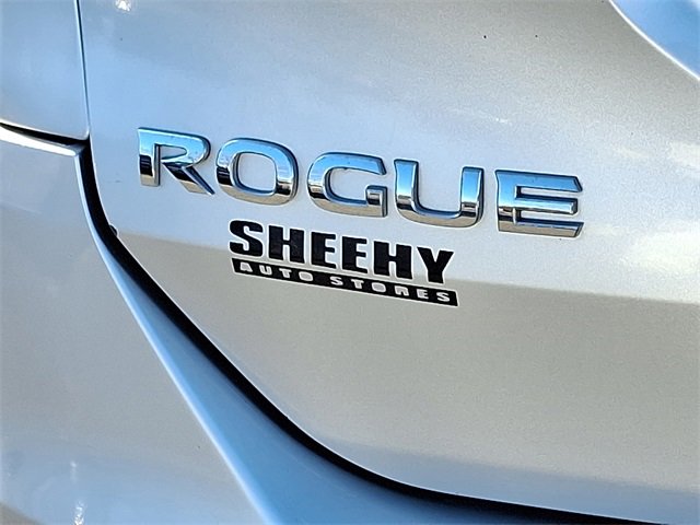 Used 2014 Nissan Rogue SL image 32