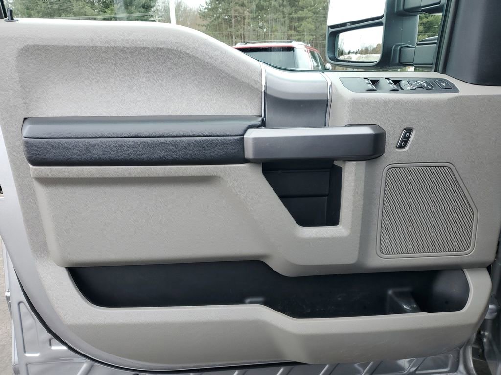 Used 2021 Ford F450 XLT w/ XLT Premium Package image 26