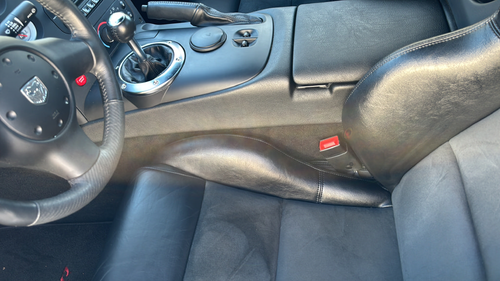 Used 2005 Dodge Viper SRT-10 RWD image 8