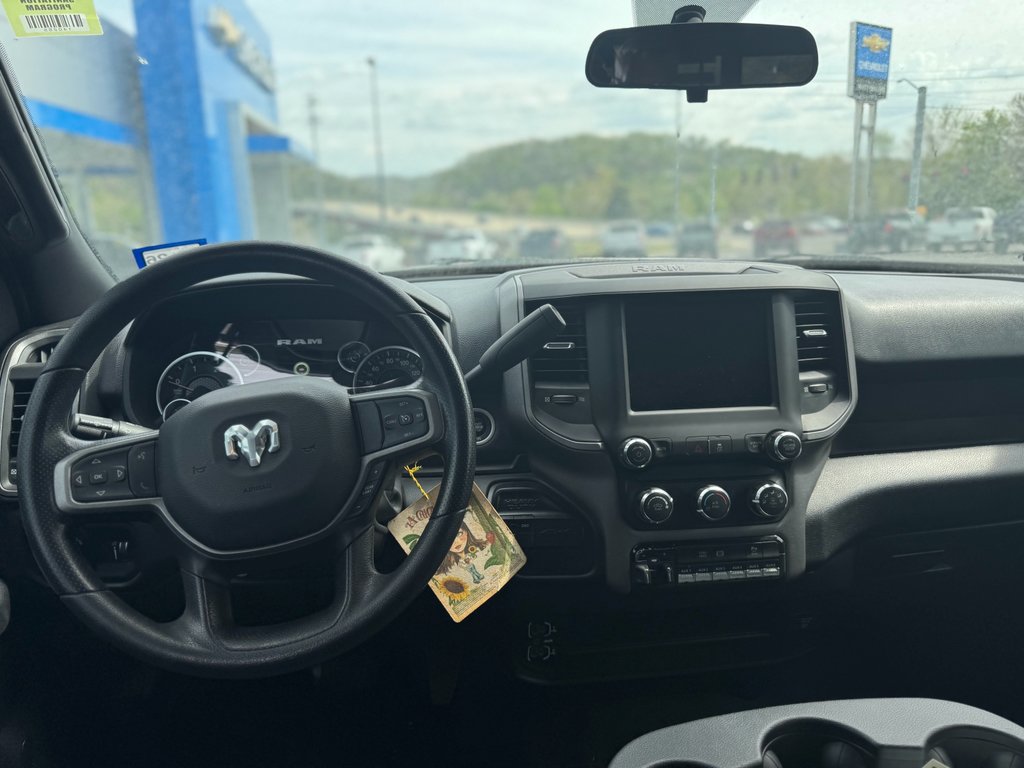 Used 2024 RAM 2500 Tradesman w/ Chrome Appearance Group image 8