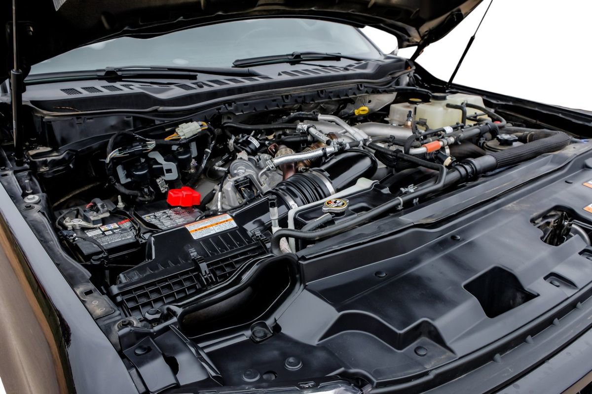 Used 2024 Ford F350 Limited w/ FX4 Off-Road Package image 60