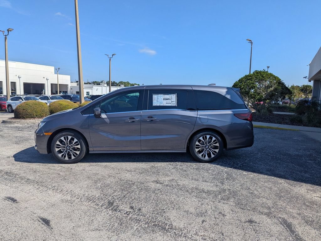 Used 2026 Honda Odyssey Elite image 5