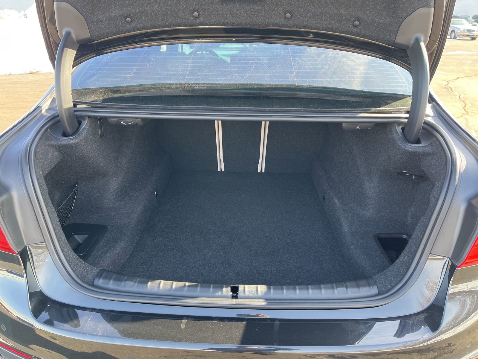 Used 2020 BMW M550i xDrive w/ Premium Package image 22