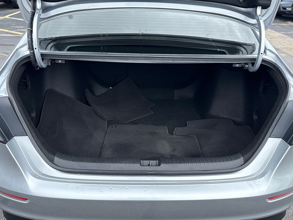 Certified 2023 Honda Accord EX image 16