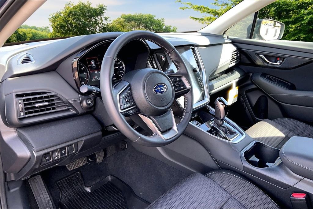 Certified 2025 Subaru Outback Premium image 16