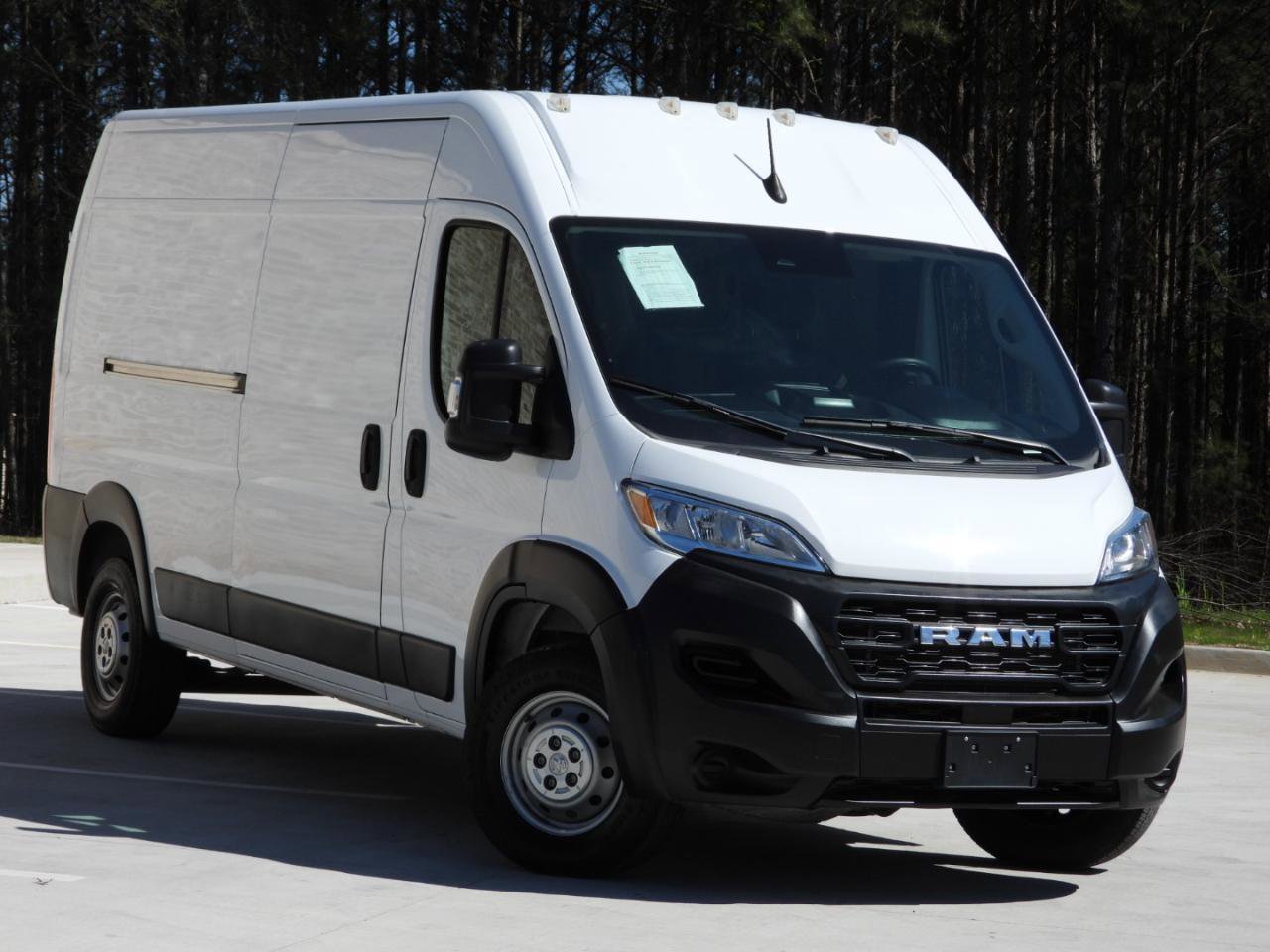 Used 2023 RAM ProMaster 2500 159 High Roof FWD image 22