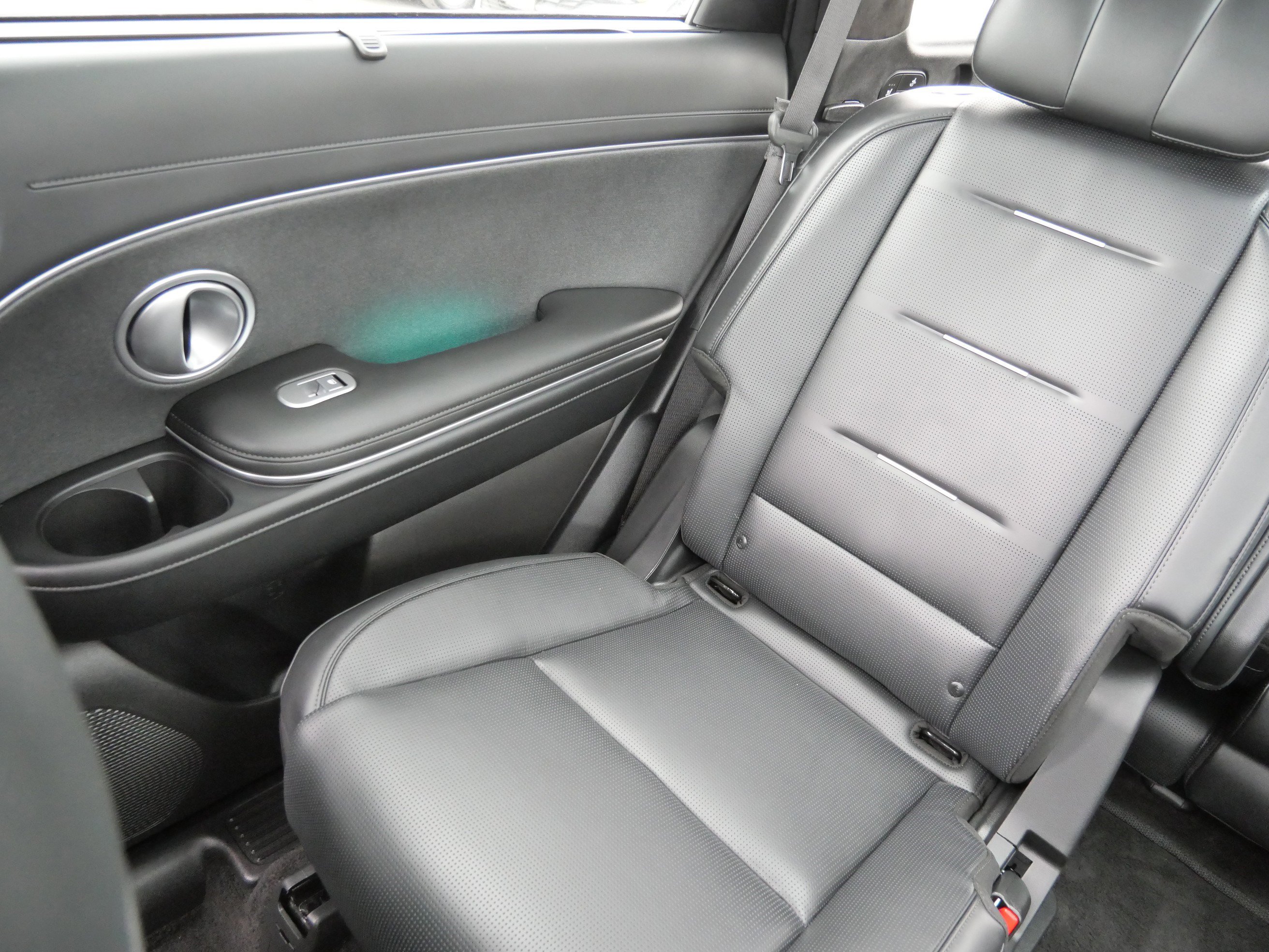 Used 2026 Hyundai Palisade Calligraphy image 12