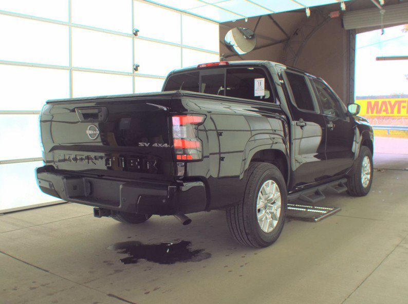 Used 2022 Nissan Frontier SV AWD/4WD image 6