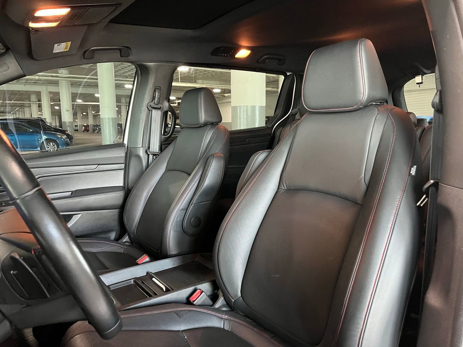 Used 2023 Honda Odyssey Sport image 17