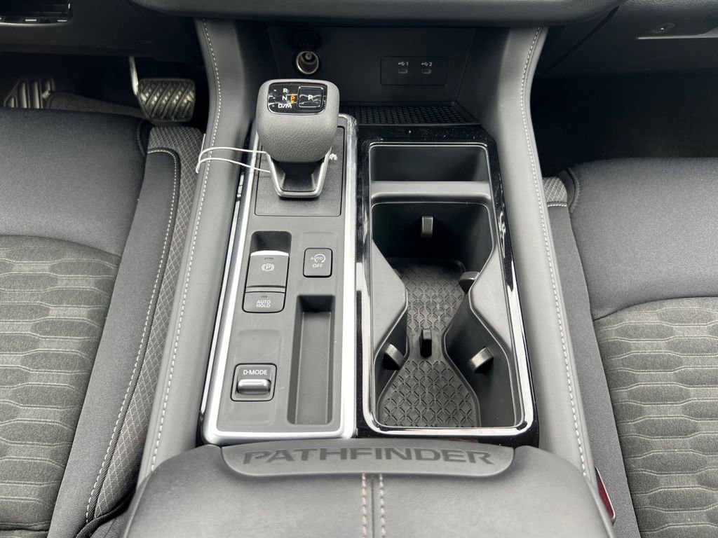 New 2026 Nissan Pathfinder SV image 11