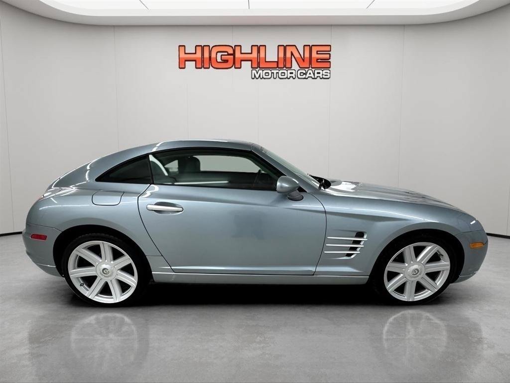 Used 2008 Chrysler Crossfire Limited RWD image 4