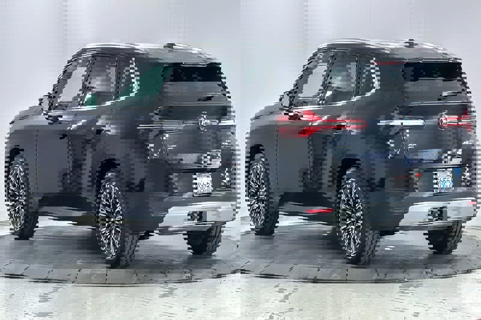 Used 2025 BMW X3 xDrive30i w/ Convenience Package image 6