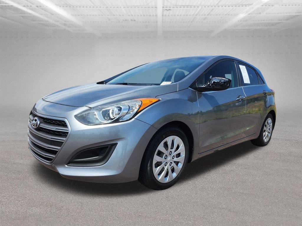 Used 2016 Hyundai Elantra GT FWD image 1