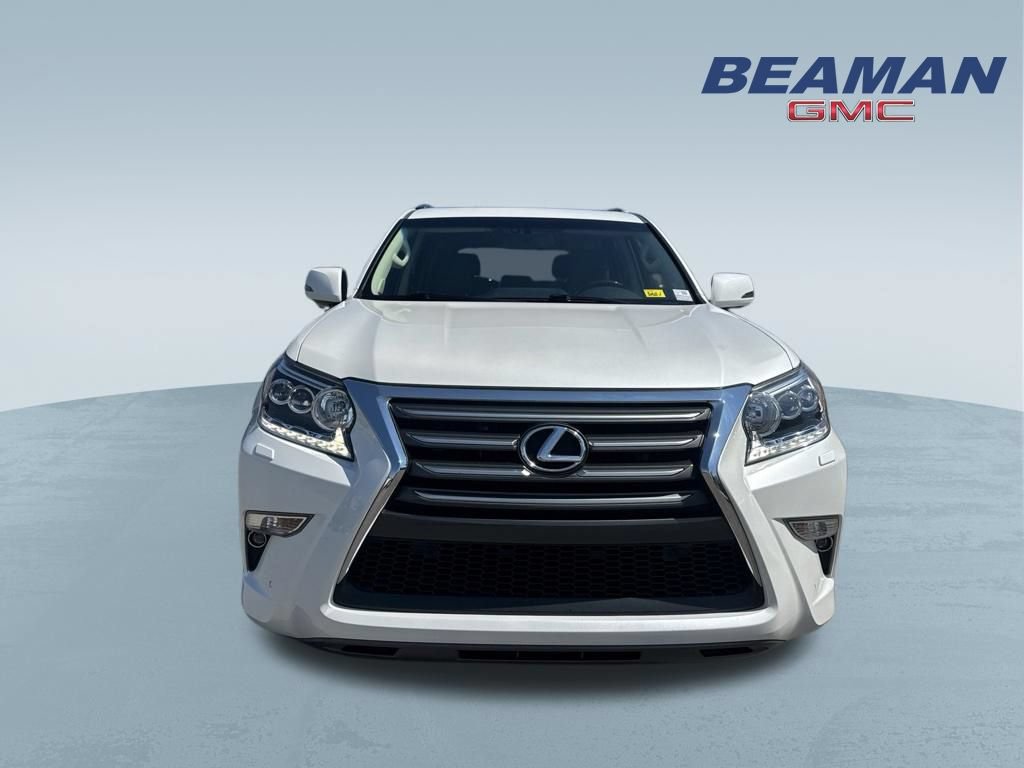 Used 2019 Lexus GX 460 AWD/4WD image 2