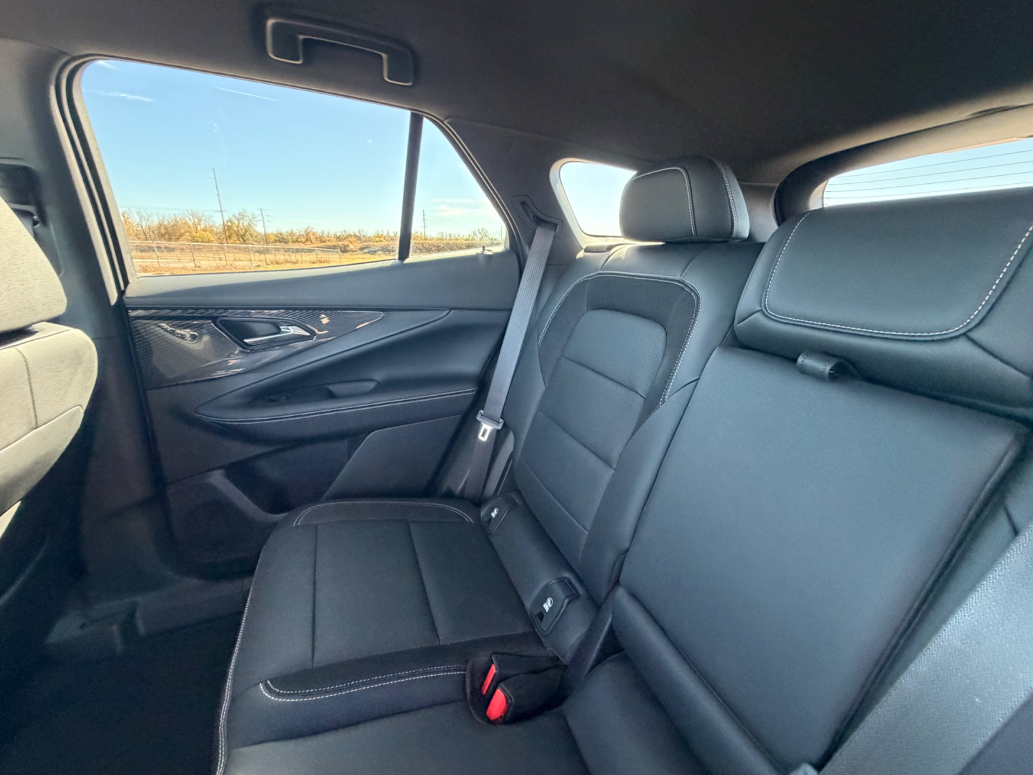 Used 2024 Chevrolet Blazer EV LT AWD/4WD image 12