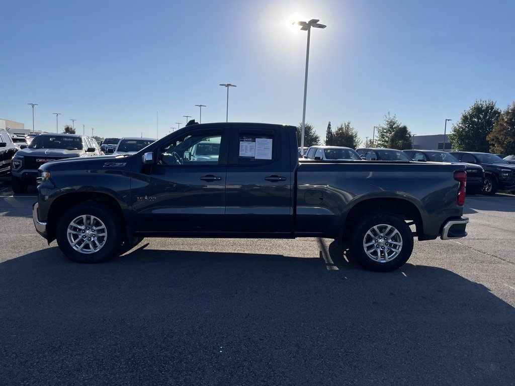 Used 2019 Chevrolet Silverado 1500 LT w/ Texas Edition image 4