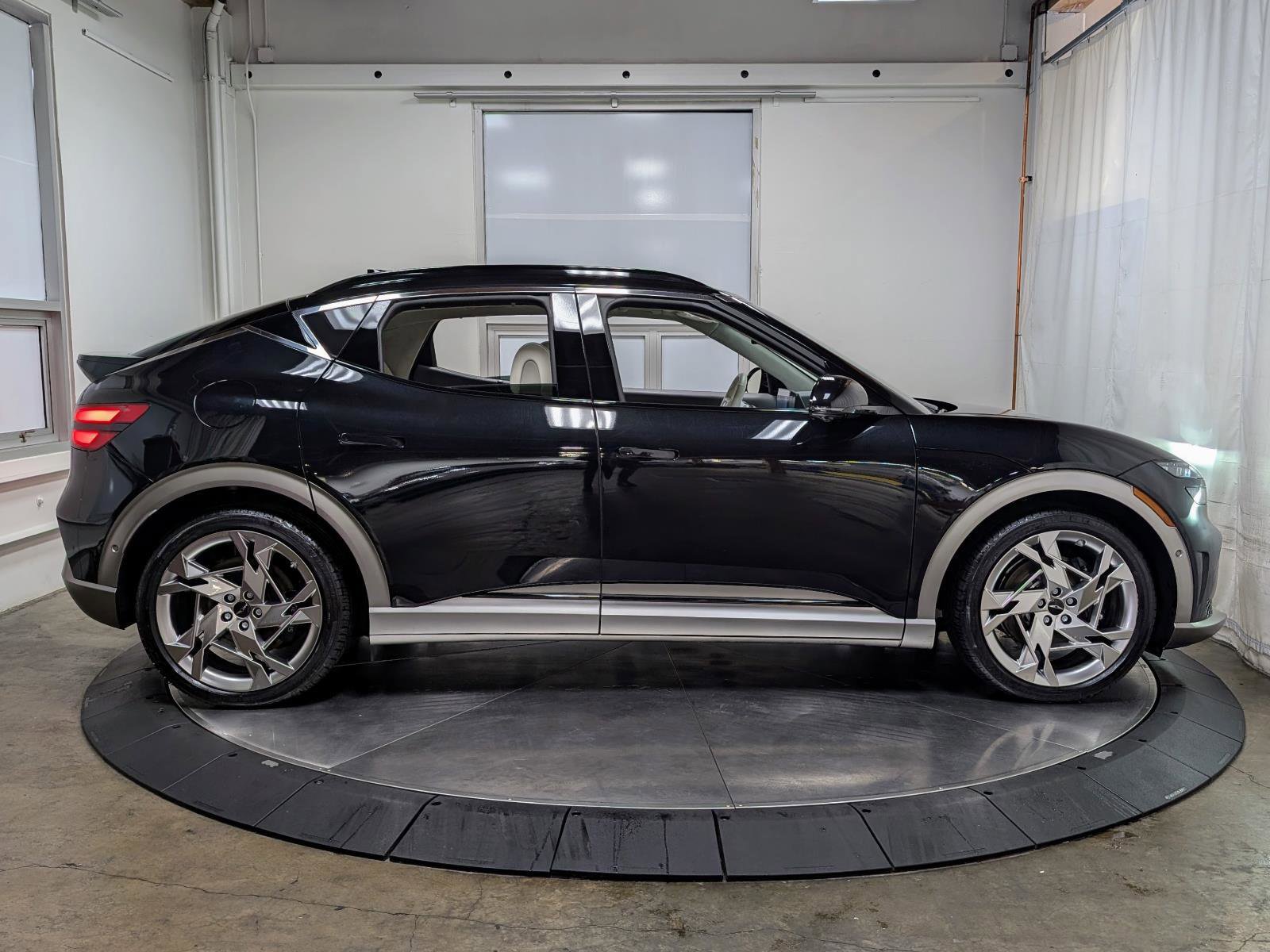 Used 2025 Genesis GV60 Performance image 10