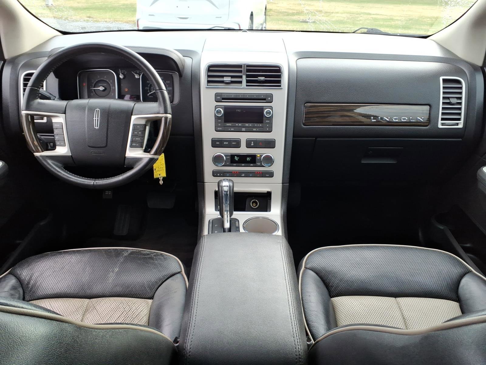 Used 2008 Lincoln MKX FWD image 9