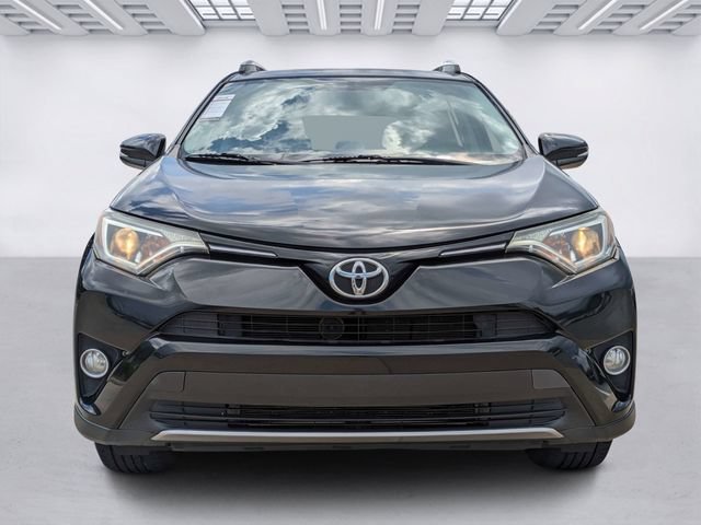 Used 2016 Toyota RAV4 XLE FWD image 2