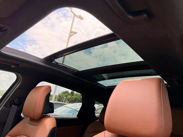 New 2026 Kia Sportage X-Line w/ X-Line Technology Package AWD/4WD image 16