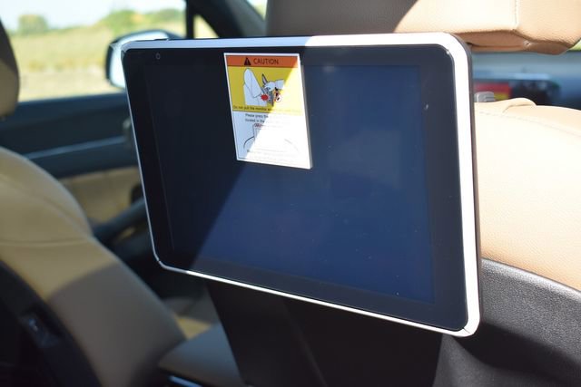 New 2025 Kia Sorento SX Prestige w/ Olive Brown Leather Package image 18