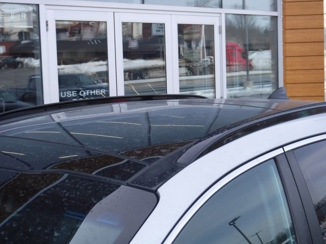 Used 2018 Kia Sportage SX image 4