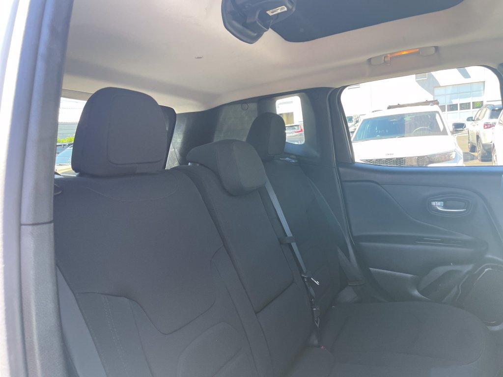 Certified 2017 Jeep Renegade Altitude AWD/4WD image 25