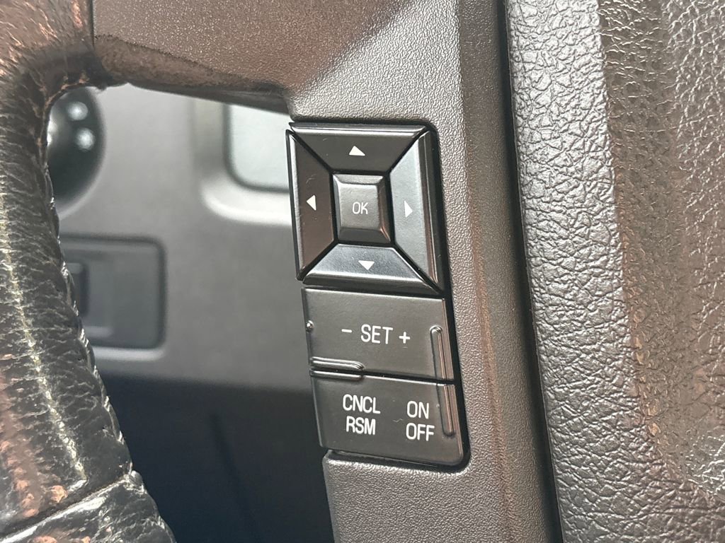 Used 2013 Ford F150 XLT w/ XLT Chrome Pkg image 20