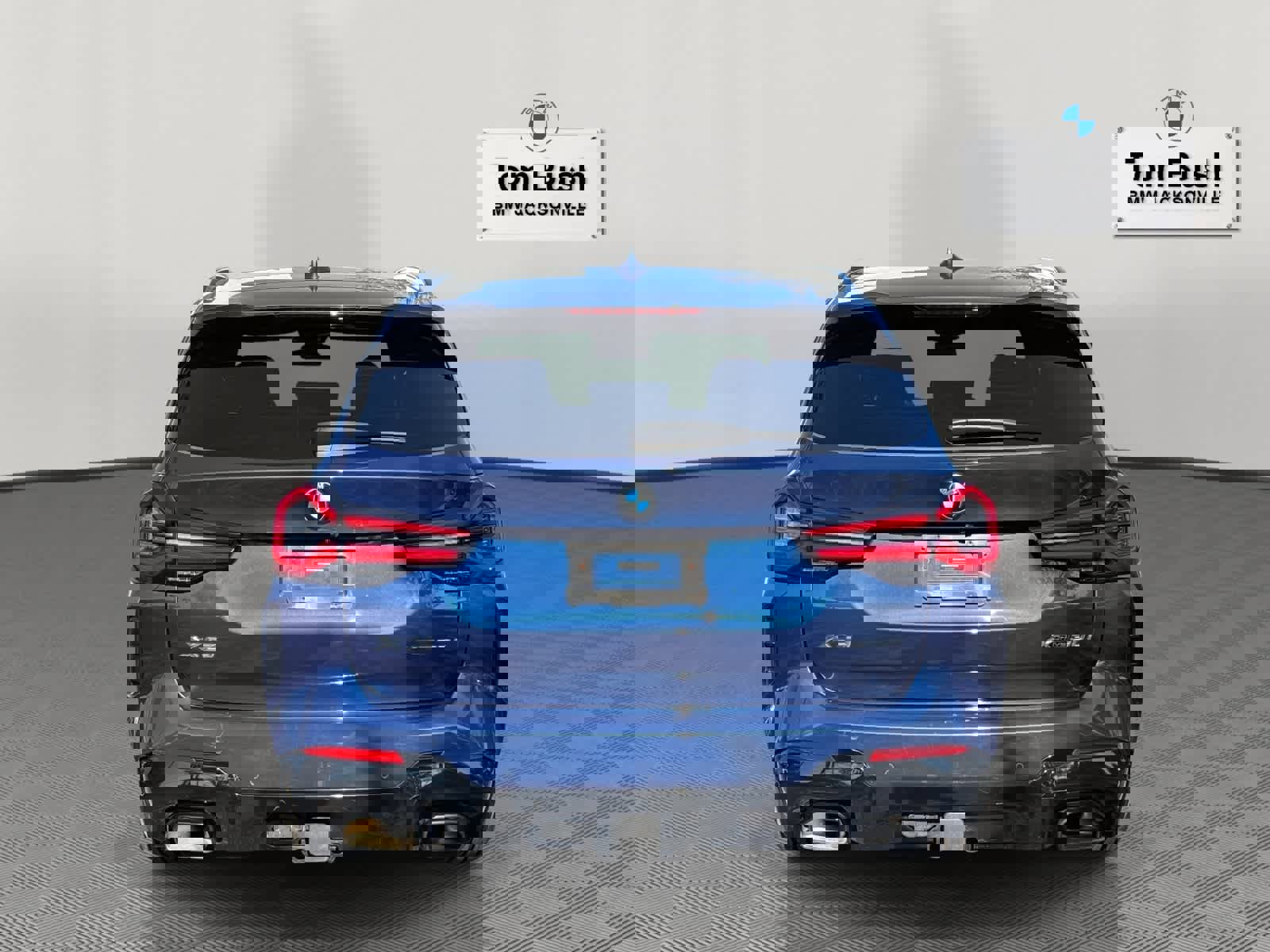 Certified 2023 BMW X3 xDrive30i w/ M Sport Package image 4