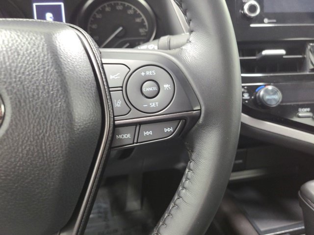 Used 2024 Toyota Camry SE FWD image 26