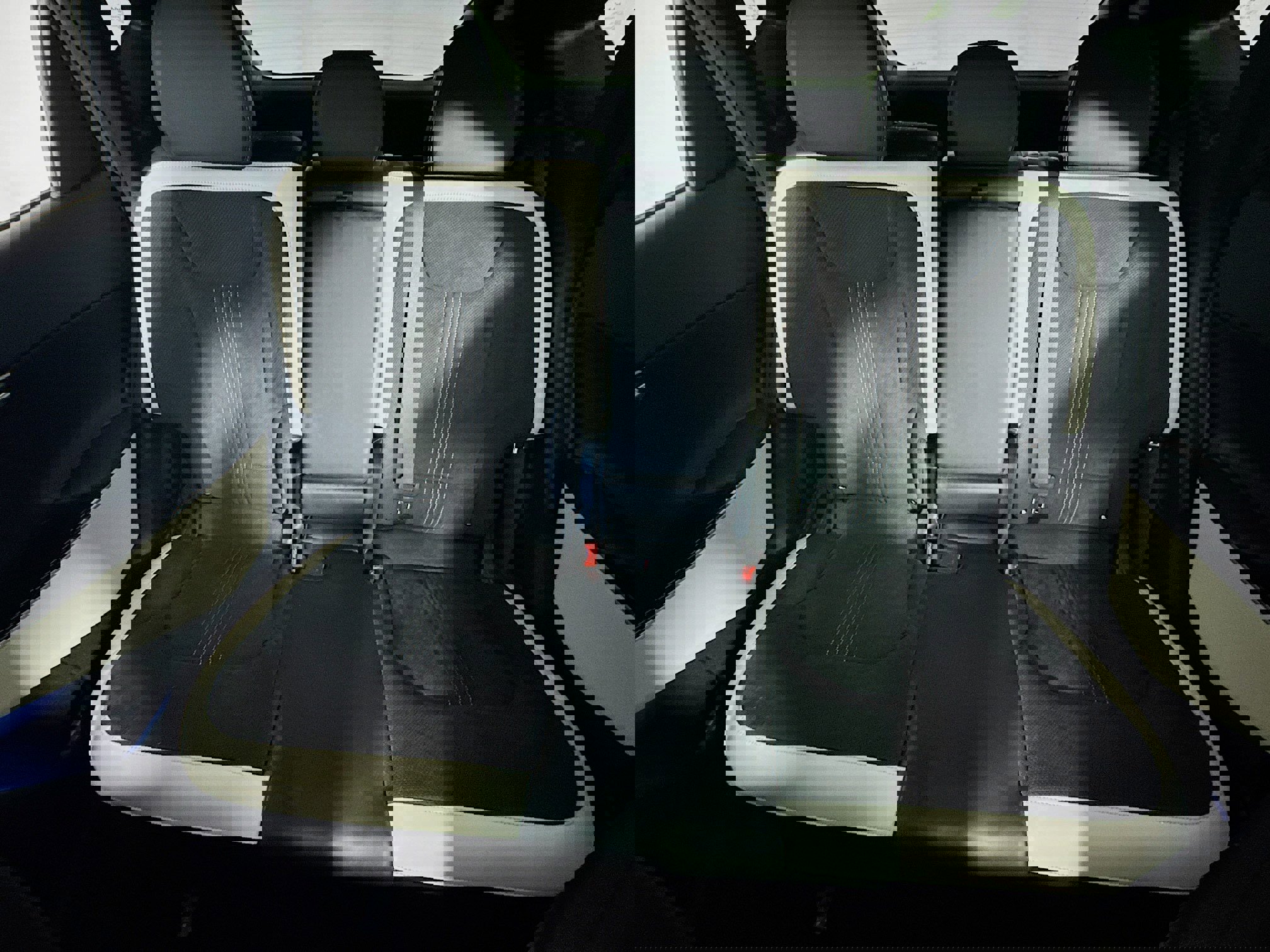 Used 2022 Kia EV6 GT-Line w/ GT-Line Suede Seat Package image 24