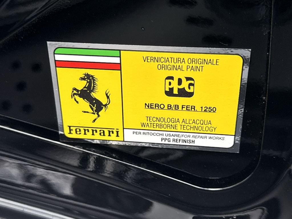 Used 2024 Ferrari Roma Spider image 26