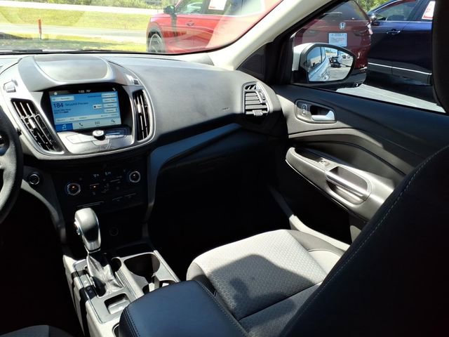 Used 2019 Ford Escape SE FWD image 11