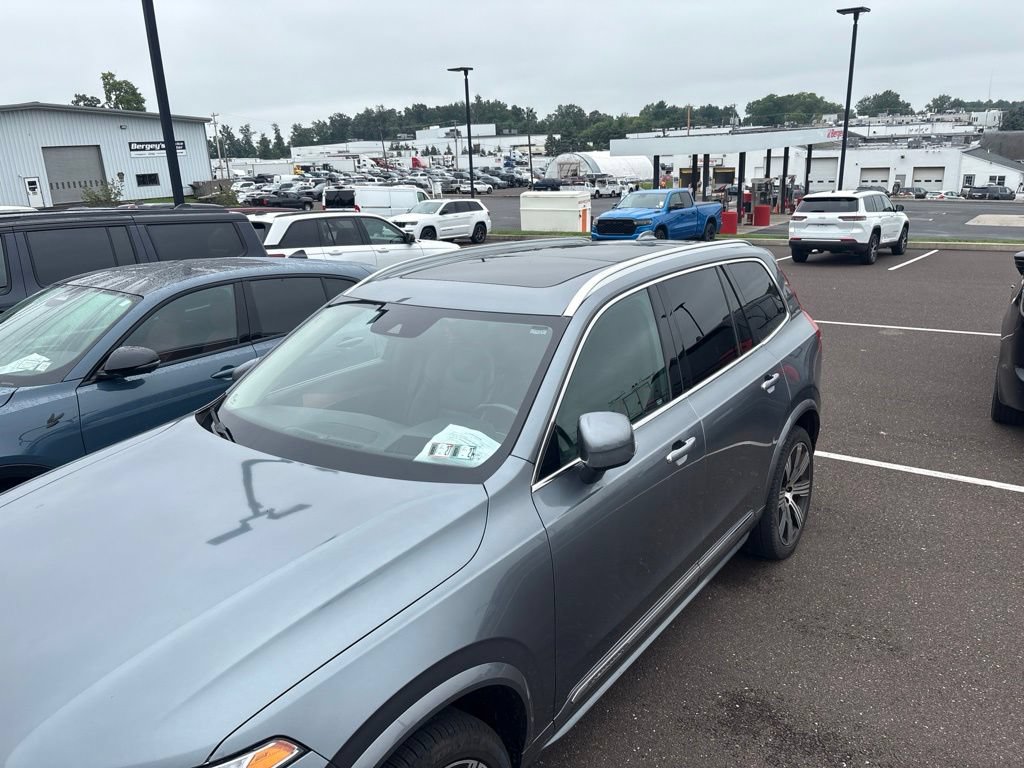 Used 2020 Volvo XC90 T6 Inscription w/ Protection Package Premier AWD/4WD image 5