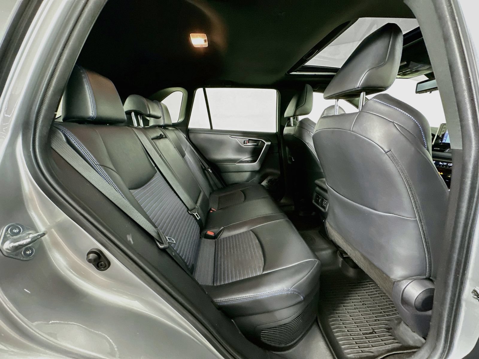 Certified 2019 Toyota RAV4 XSE AWD/4WD image 29