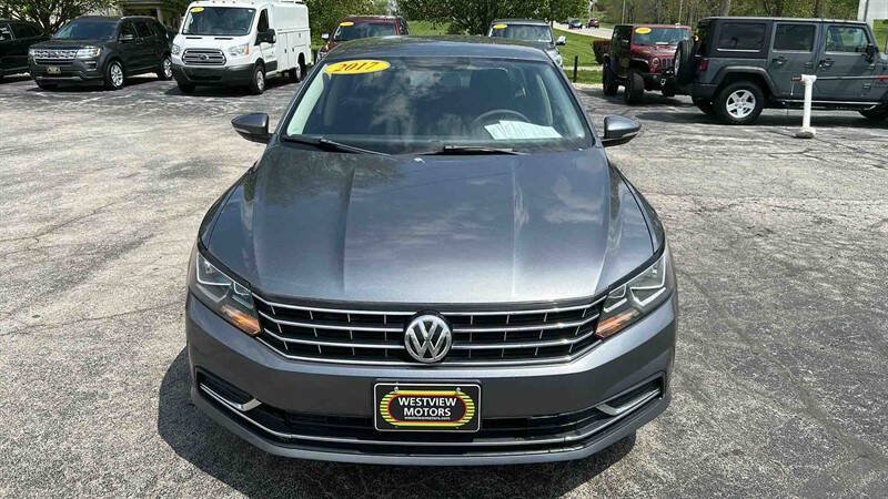 Used 2017 Volkswagen Passat 1.8T S FWD image 3