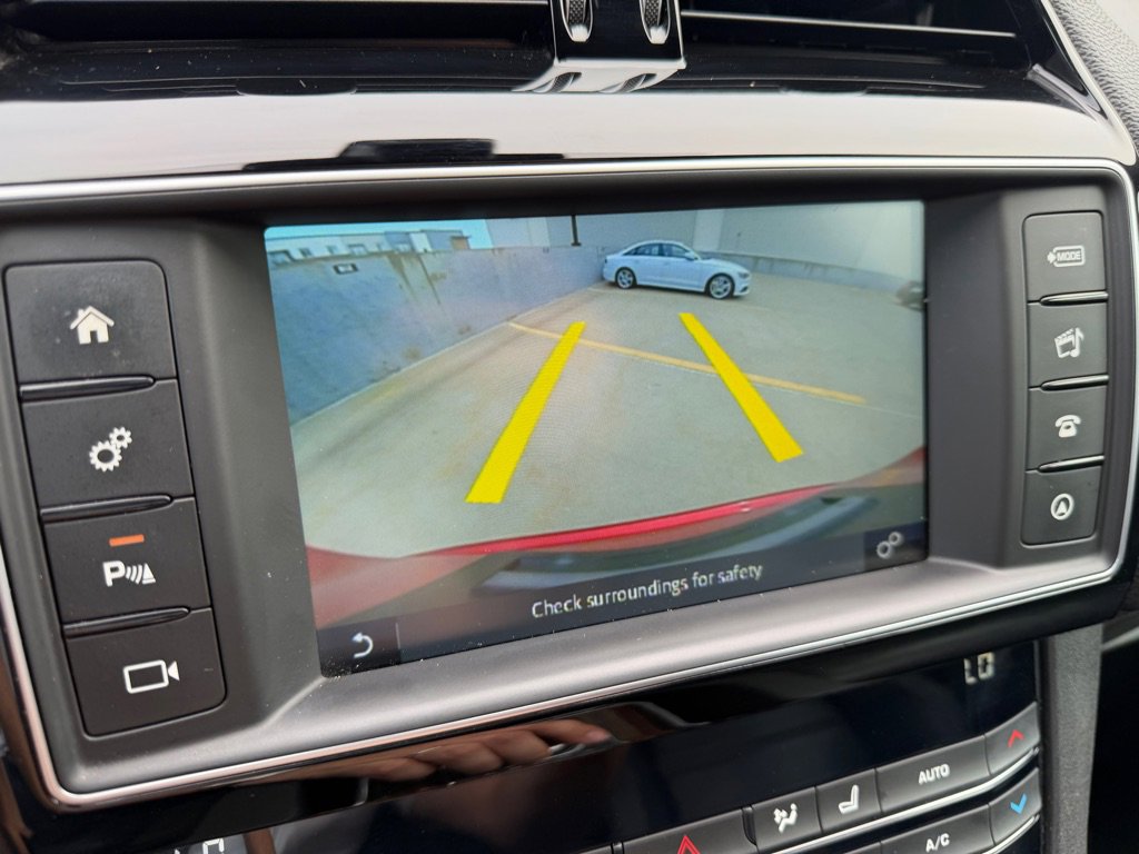 Used 2017 Jaguar F-PACE Prestige AWD/4WD image 20