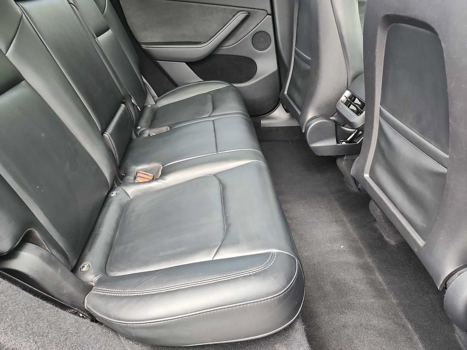 Used 2023 Tesla Model Y Long Range AWD/4WD image 16
