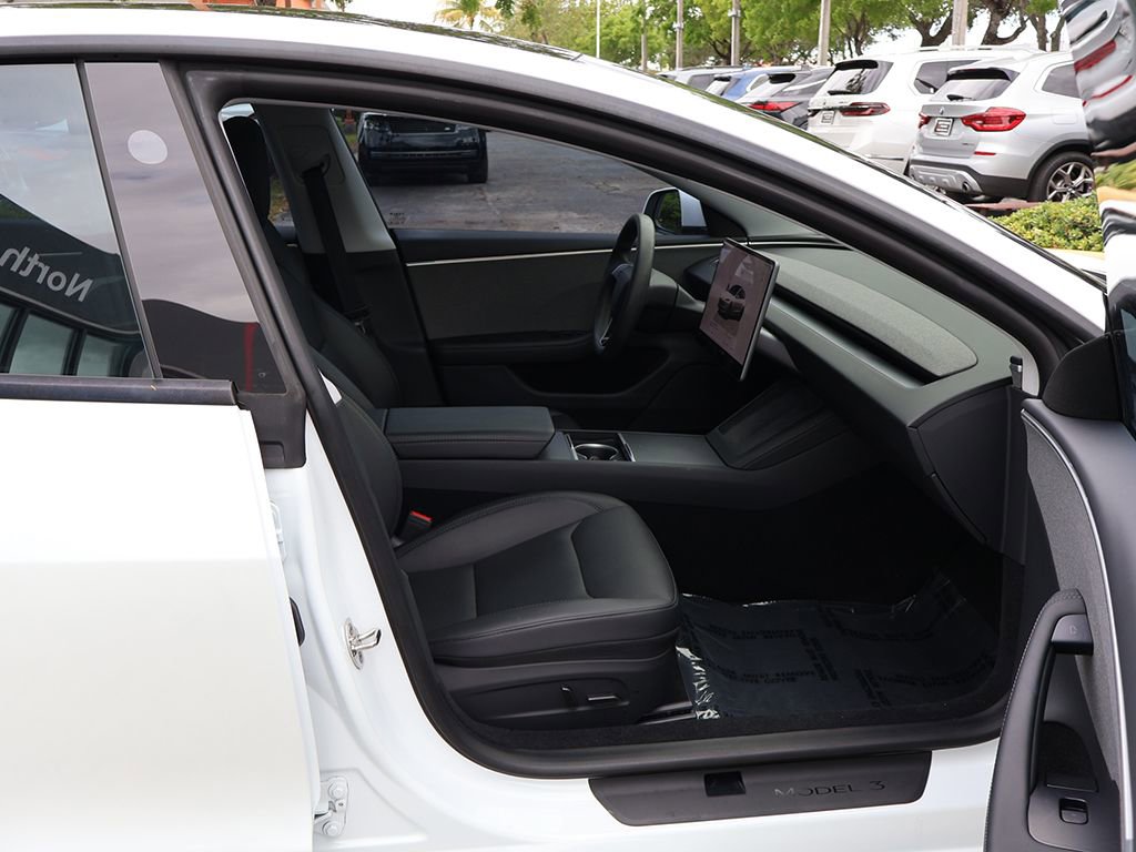 Used 2024 Tesla Model 3 Standard Range RWD image 33