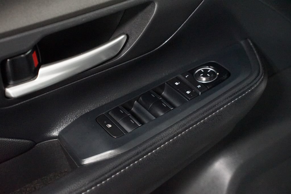 Certified 2025 Toyota Grand Highlander FWD image 31