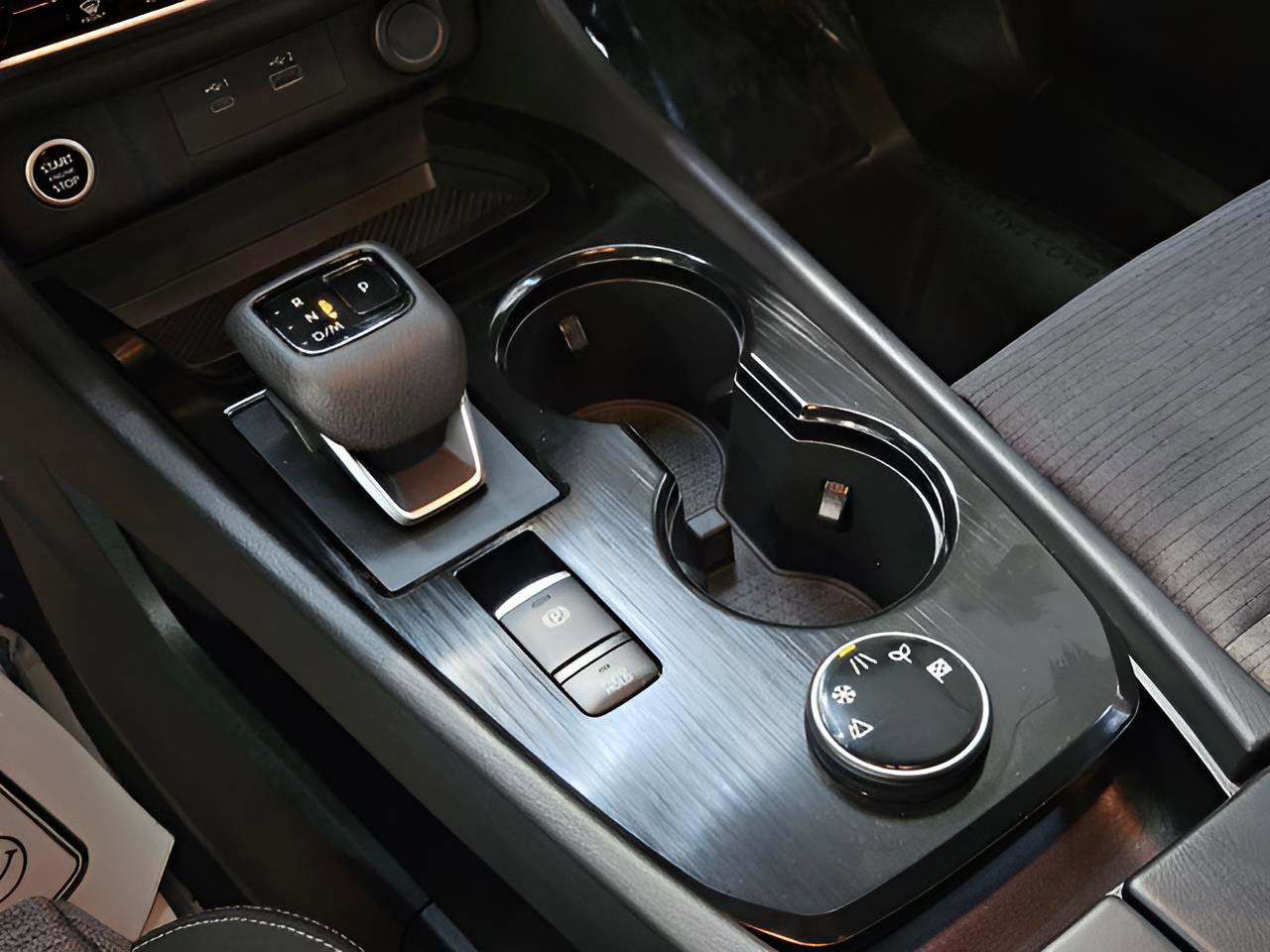 Certified 2023 Nissan Rogue SV AWD/4WD image 19
