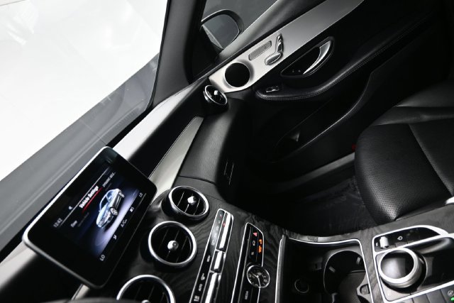 Used 2018 Mercedes-Benz C 300 Sedan image 15