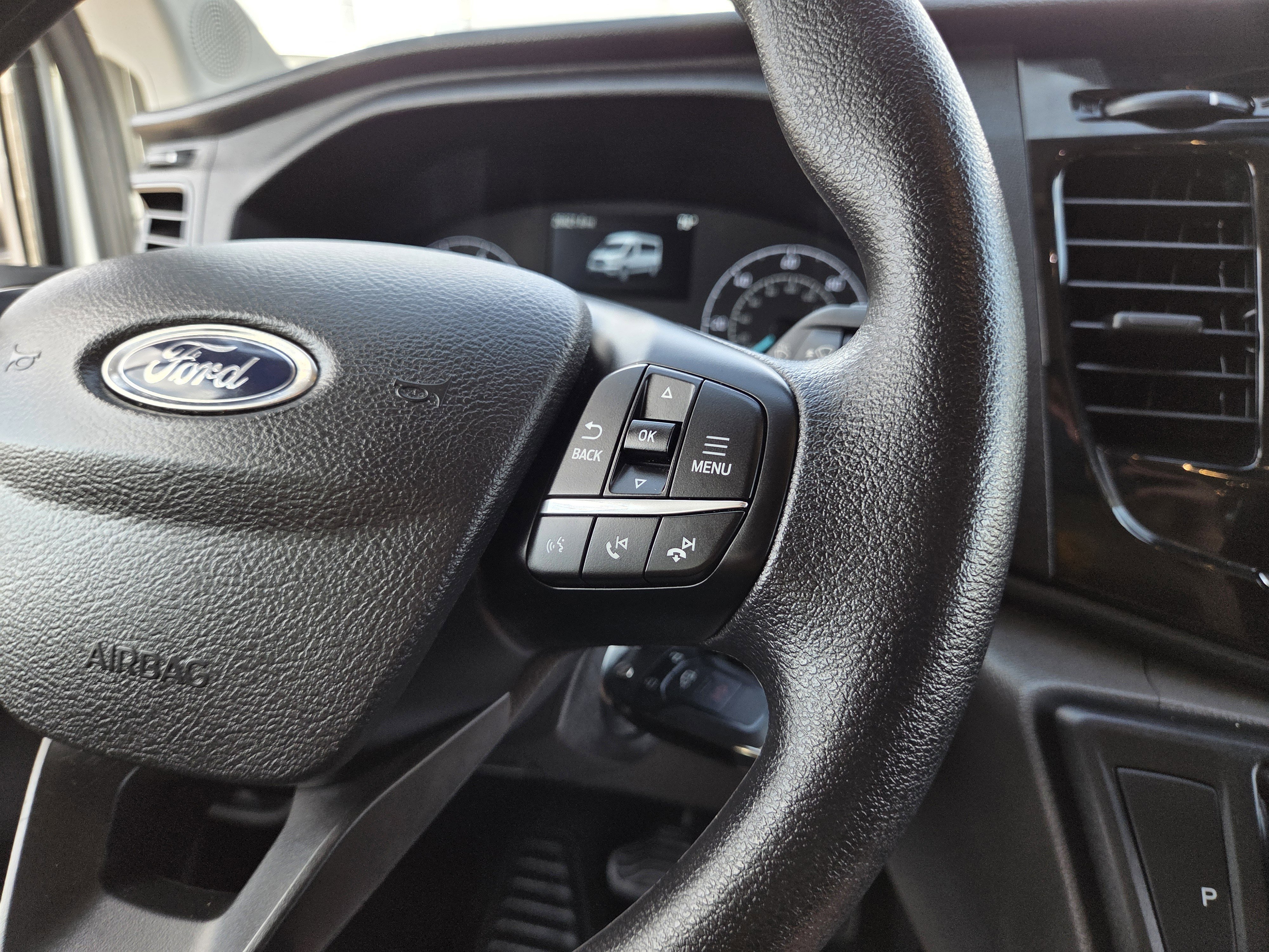 Used 2024 Ford Transit 350 XLT image 32