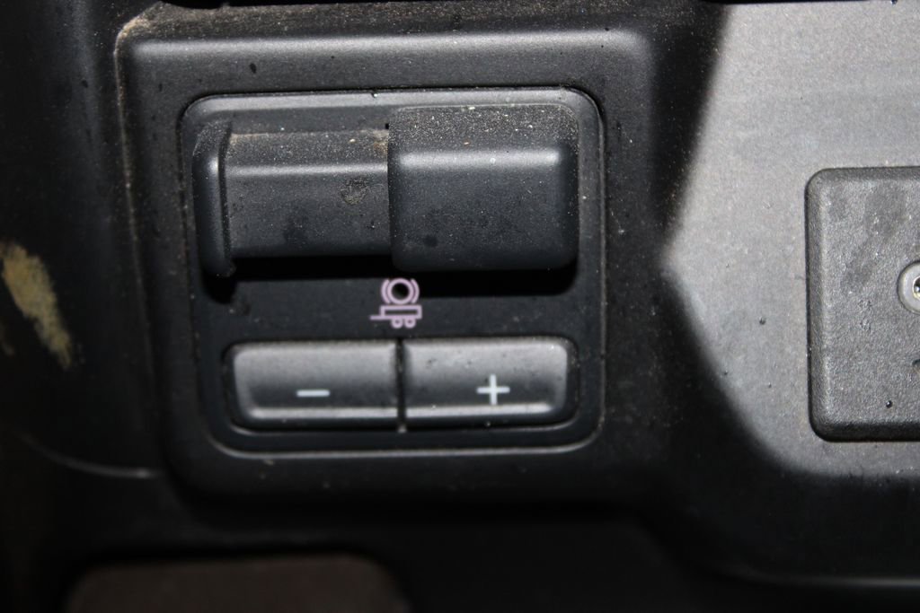 Used 2020 GMC Sierra 1500 SLT w/ SLT Premium Package image 32