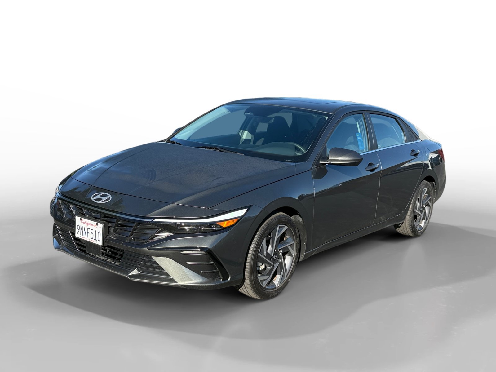 Used 2024 Hyundai Elantra SEL w/ Convenience Package