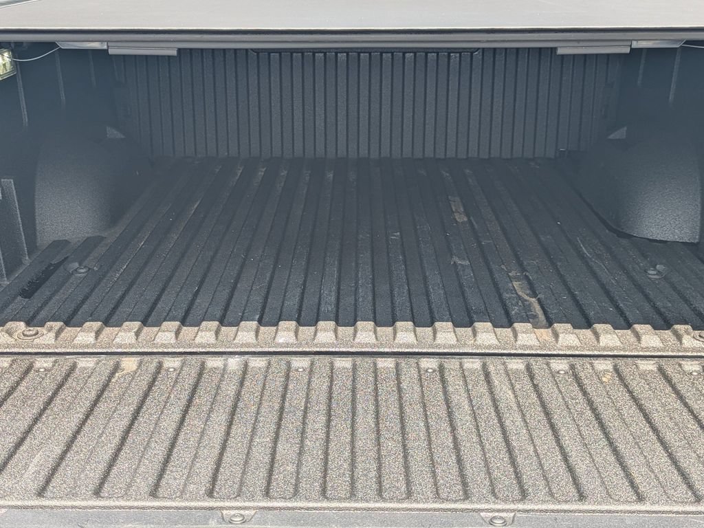 Used 2025 Toyota Tundra TRD Pro AWD/4WD image 16