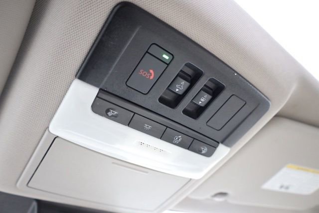 Used 2023 Nissan Rogue SV image 33